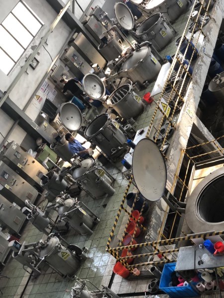 Xưởng sản xuất tại Trung Quốc